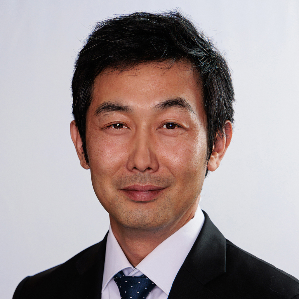 Sammy Kim est directeur de la stratégie chez Superior Essex depuis avril 2022. M. Kim a d'abord travaillé pour Superior Essex en tant que directeur PMO/de la planification et de l'analyse financière avant d'occuper le poste de responsable du développement commercial et de la stratégie chez LS Cable & System USA. Kim apporte sa connaissance des marchés que Superior Essex dessert, ainsi qu'un esprit stratégique et une compréhension approfondie de la finance. En sa qualité de directeur, M. Kim soutient l'élaboration et la mise en œuvre d'initiatives de développement stratégique et commercial visant à accompagner Superior Essex vers un avenir durable.